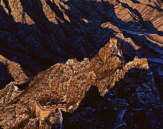 SE策略模拟RPG《神领编年史》上线Steam 现已开启预购